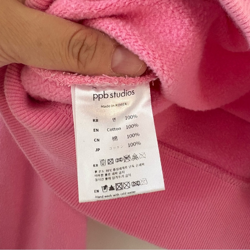 Chuu x Barbie Small Mattel Korean Pink Flower Power Cropped Sweatshirt - Picture 5 of 5